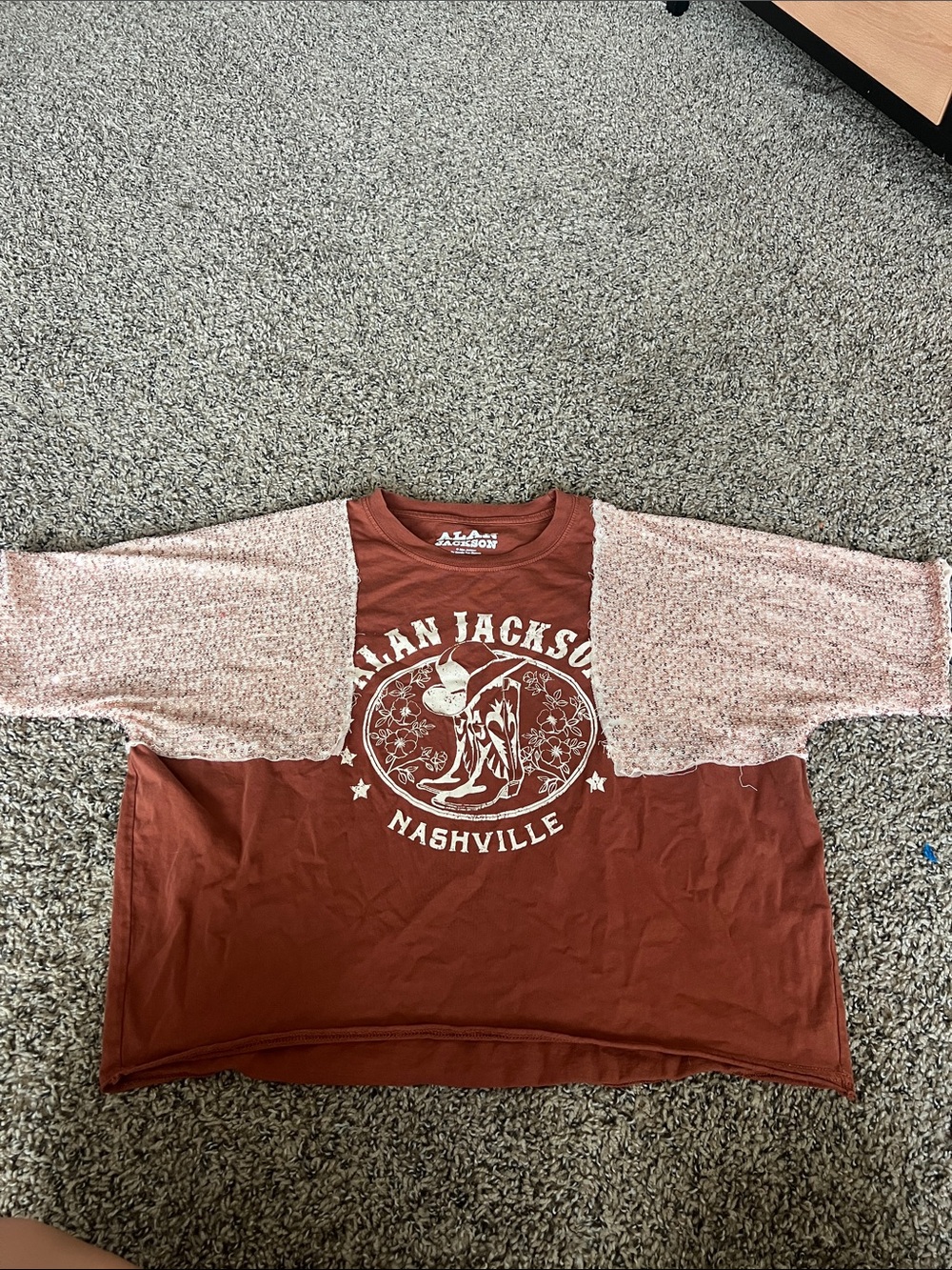 JACKSON Two-Tone Rust Red Graphic Tee with Heathered Pink Sleeves